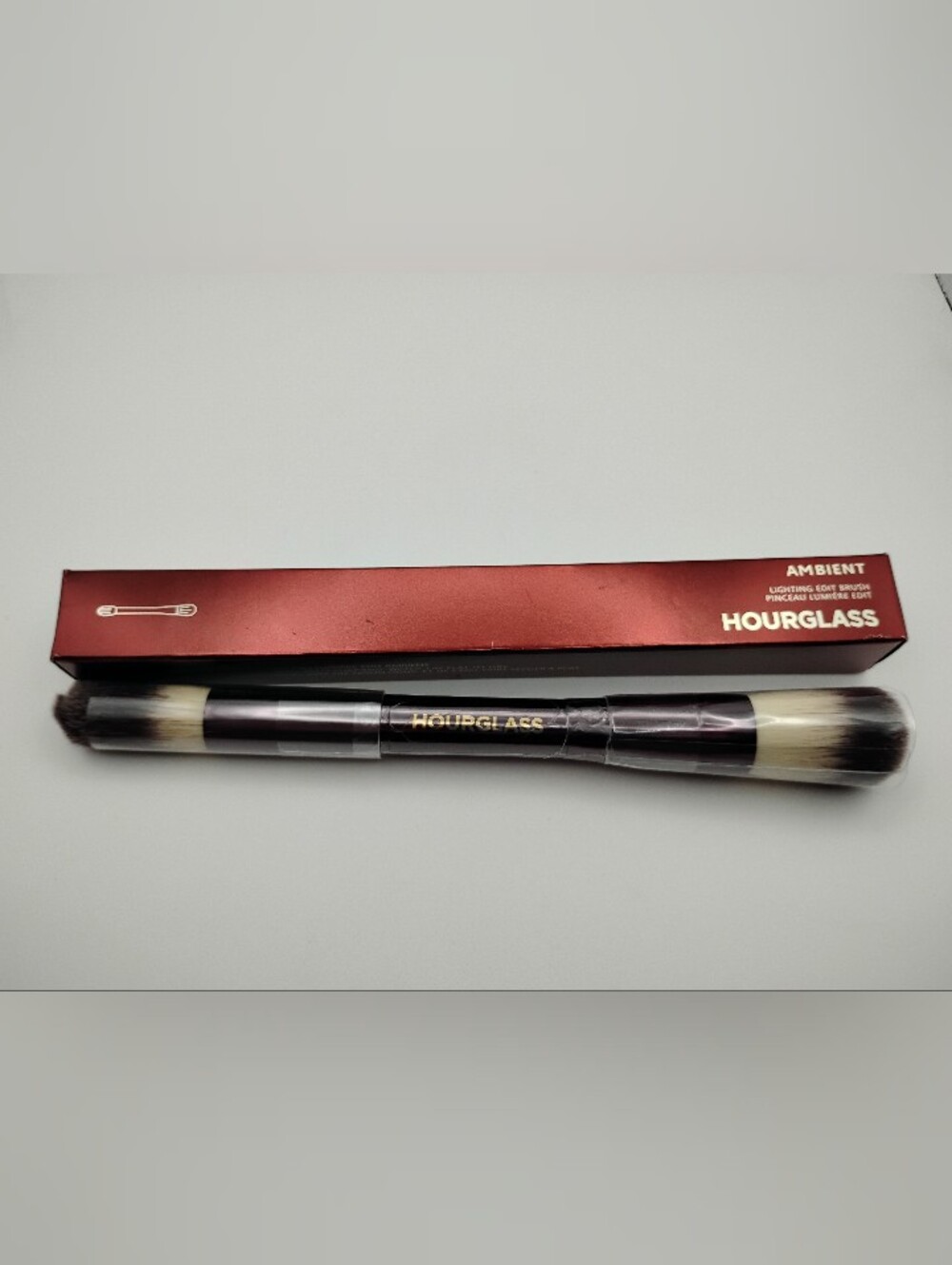 Hourglass No.17 Dual-Ended Lighting Edit Brush — Brand New In The Box